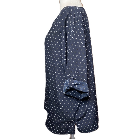 Old Navy Women’s Blue Nautical Semi Sheer Roll Tab Sleeve Blouse Top Shirt Large - Picture 4 of 12